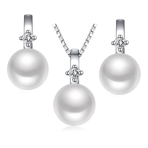 Elegant Shell Pearl Pendant Necklace Set